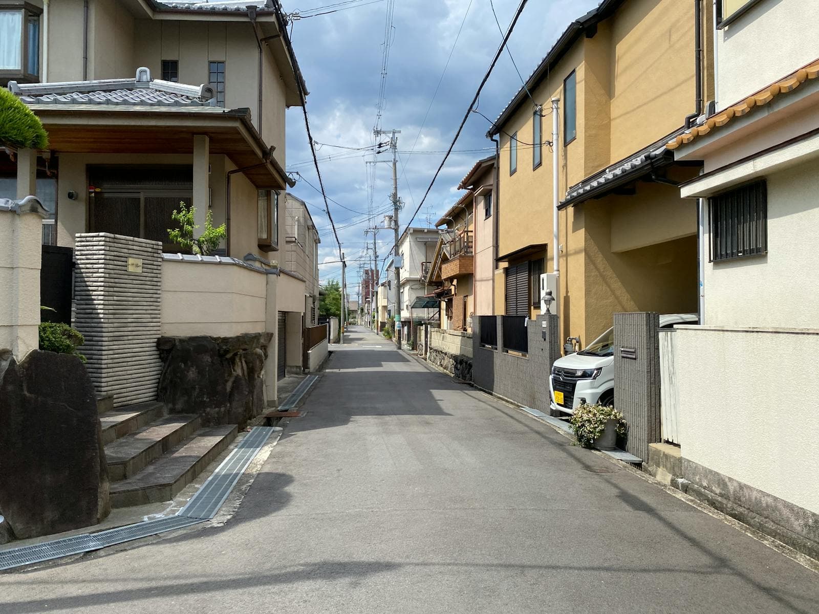 松原市の雨漏り修理完全ガイド|原因・費用相場・火災保険の活用方法・業者選びを徹底解説